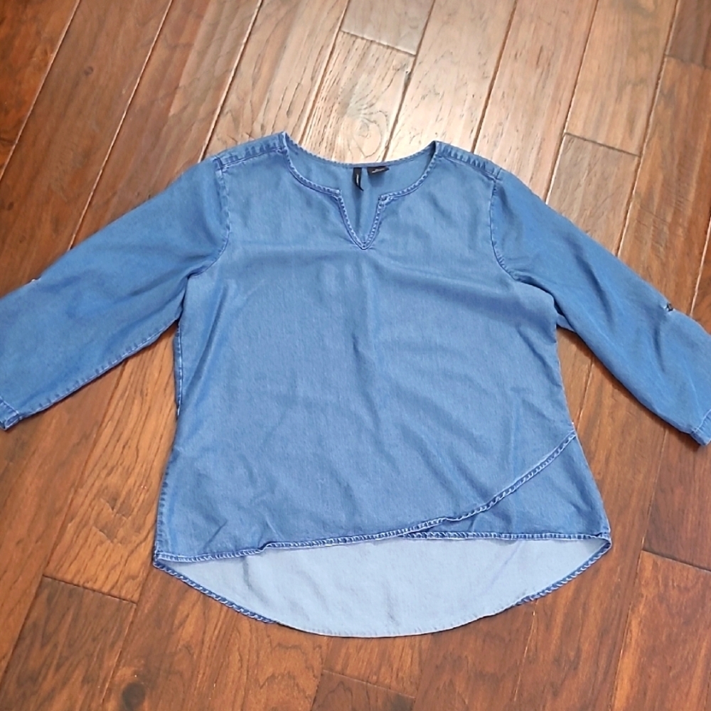 New Directions Chambray Blue High-low Blouse size XL